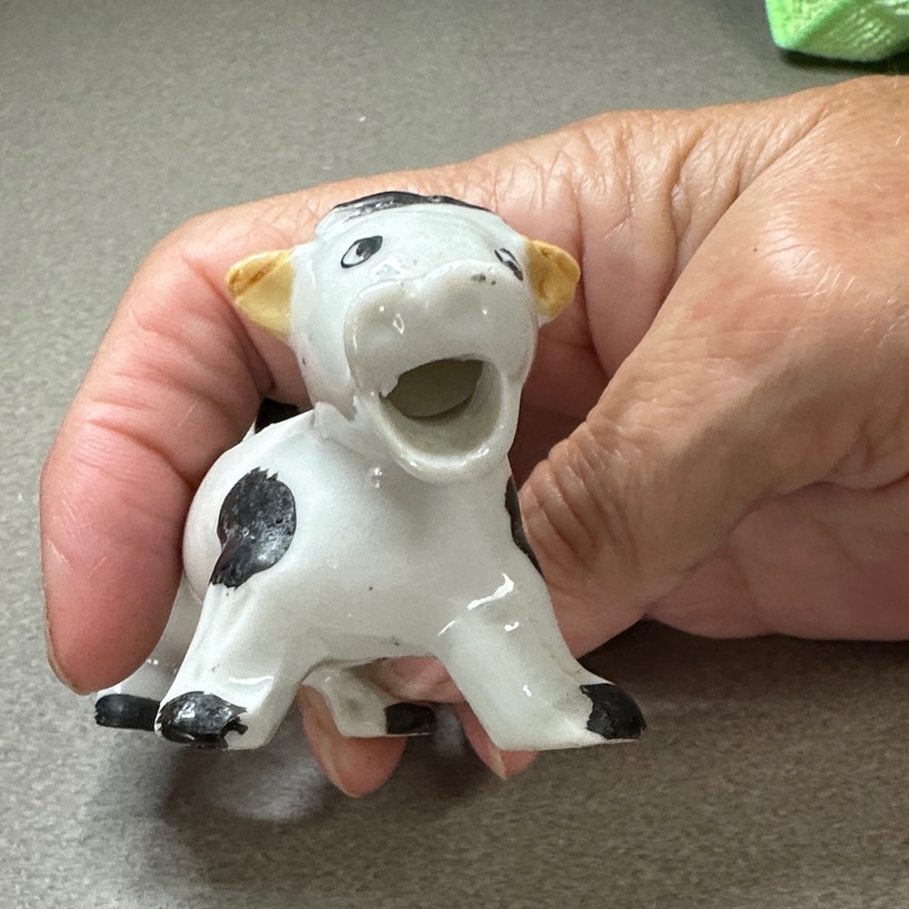 Whimsical Cow Creamer - Black and White - Picture 6 of 10